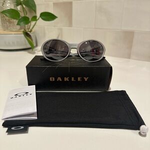 Oakley silver eye jackets redux